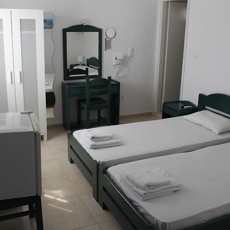 Mare Blue Ios Hotel Exterior foto